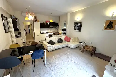 Casa in vendita, Via Leopoldo Ruspoli, Roma