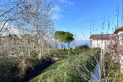 Casa in vendita, Lungolago Giuseppe Garibaldi, Peschiera del Garda