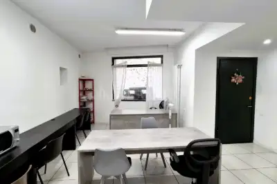 Ufficio in vendita, Via Ariberto da Intimiano, Cantù