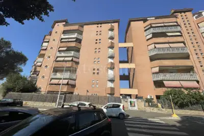 Casa in vendita, Largo Leopardi, Pomezia