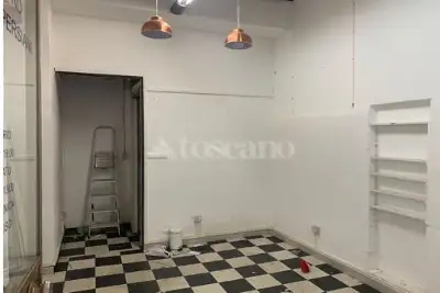 Negozio in affitto, Via Cremera, Roma
