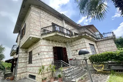 Villa Bifamiliare in vendita, Via della Croce, Attigliano