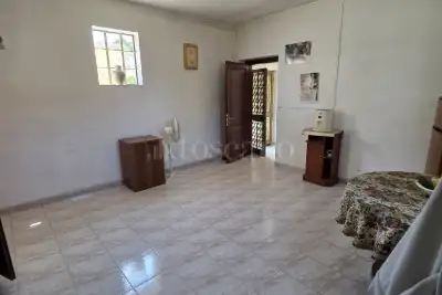 Casa Indipendente in vendita, Via Fiume Tavo, Cappelle sul Tavo