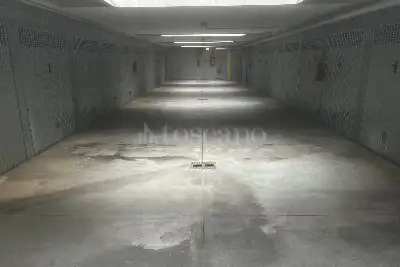 Box in vendita, Via Nearco , Corsico