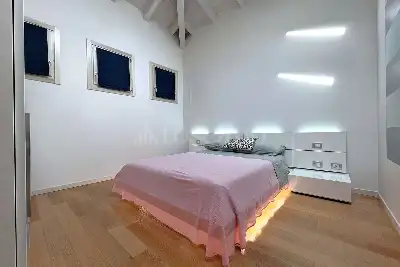 Attico in vendita, Via Benaco, Sirmione