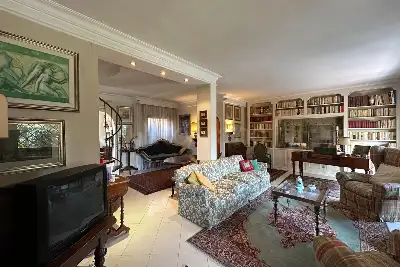 Villa in vendita, Via Mezzocorona, Roma