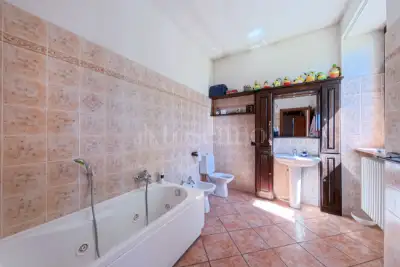 Casa Indipendente in vendita, Via Provinciale, Marchirolo