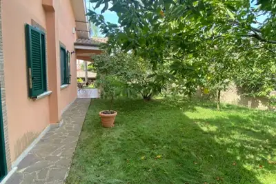 Villa in vendita, Via Afrodite, Pomezia