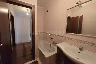 Villino a Schiera in vendita, Via Angelo Canossi, Villa Carcina