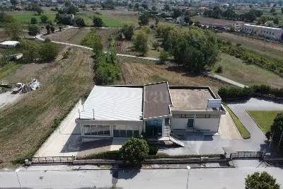 Capannone in affitto, Via Antonio Gramsci , Marsicovetere