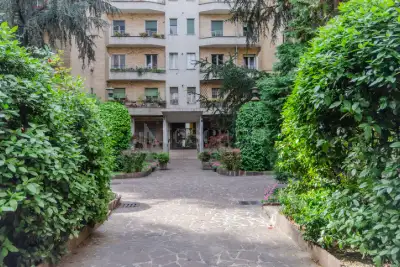 Laboratorio in vendita, Via Lario, Milano