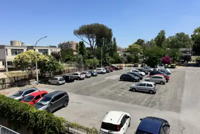Casa in vendita, Via Carlo Avolio, Roma