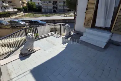 Casa Indipendente in vendita, Via Fiume Tavo, Cappelle sul Tavo