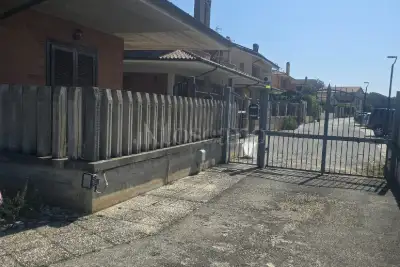 Villa Bifamiliare in vendita, Via Albanello, Scurcola Marsicana