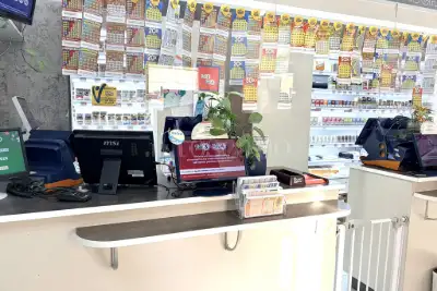 Attività Commerciale in vendita, Piazza Santi Pietro e Paolo, Cisterna di Latina