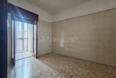 Casa in vendita, Via Vespasiano, Brindisi