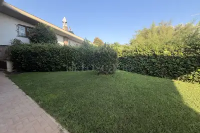 Villa in vendita, Via Piave, Ardea