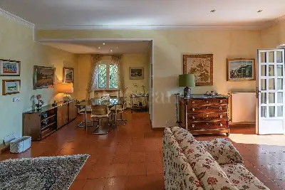 Villino a Schiera in vendita, Largo Olgiata, Roma