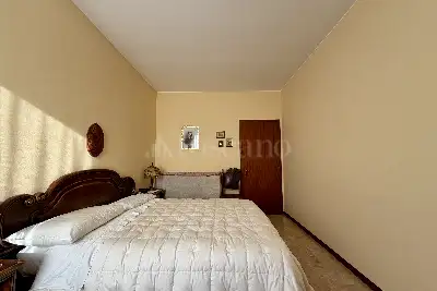 Casa in vendita, Via Lucerna, Milano