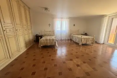 Casa Indipendente in vendita, Via delle Azalee, Aprilia