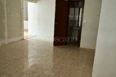 Negozio in affitto, Via Veneto, Avezzano