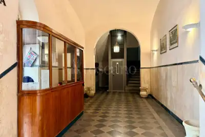 Casa in vendita, Via Otranto, Roma