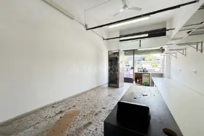 Negozio in vendita, Largo Brasilia, Milano
