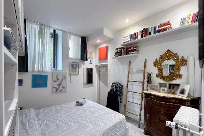 Laboratorio in vendita, Via Lario 13, Milano