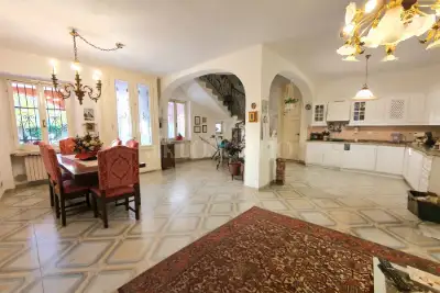 Villa Plurifamiliare in vendita, Via Monte Grappa, Nave