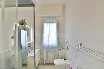 Casa in vendita, Via Milano, Cantù