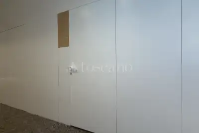 Negozio in vendita, Via Friuli, Milano
