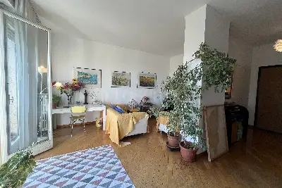 Casa in vendita, Via Giambellino, Milano