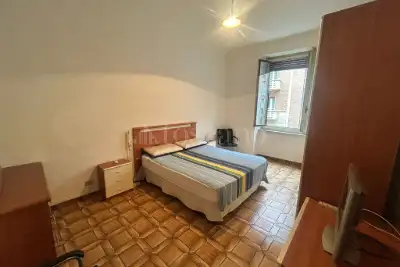 Casa in vendita, Via Arona, Torino