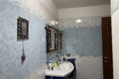 Casa in vendita, Via di Ponte Ladrone, Roma