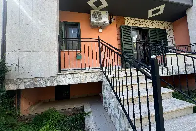 Villino a Schiera in vendita, Via Serecchia, Cisterna di Latina , Cisterna di Latina