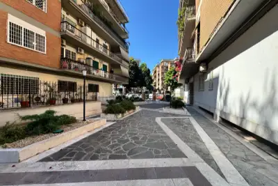 Casa in vendita, Piazza Biagio Pace, Roma
