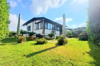 Villa in vendita, Via Pietrarsa, Pozzuoli