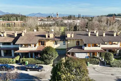 Casa in vendita, Via San Chiara, Peschiera del Garda