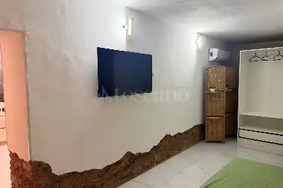 Casa in vendita, Via Ughetti, Catania