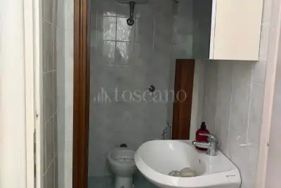 Negozio in vendita, Largo Marcantonio Cesti, Latina