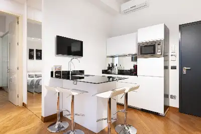 Casa in vendita, Via Chiossetto, Milano