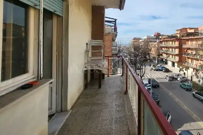Casa in vendita, Viale Danimarca, Pomezia
