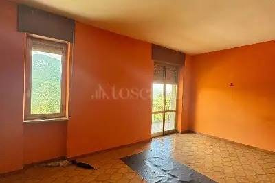 Palazzo in vendita, Via Alcide De Gasperi, Grottolella, Grottolella