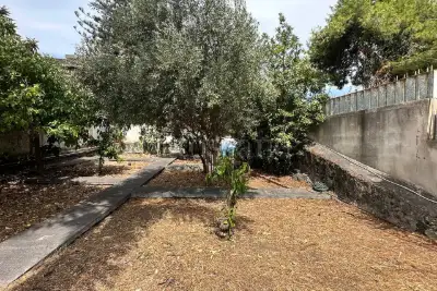 Villa Bifamiliare in vendita, Via Pietro Antonelli, Catania