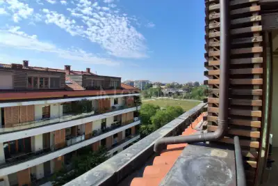 Casa in vendita, Via Giovanni Segantini, Milano