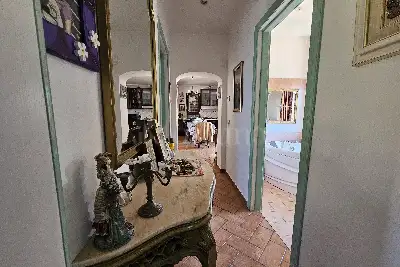 Villa in vendita, Via Rumenia , Pomezia