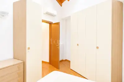Casa in vendita, Via Giuseppe Garibaldi, Padenghe sul Garda