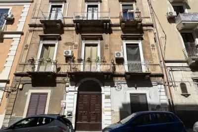 Casa in vendita, Via Ruggero Settimo, Catania