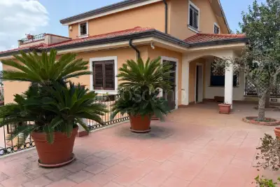 Villa Bifamiliare in vendita, Via dell'Aria, Pedara