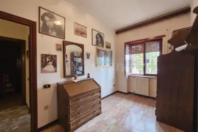 Villa Bifamiliare in vendita, Via Mari, Pomezia